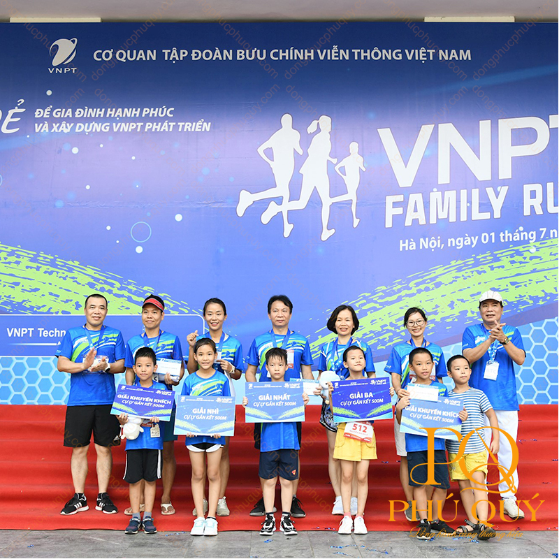 Áo thun đồng phục sự kiện Family Run PQ17