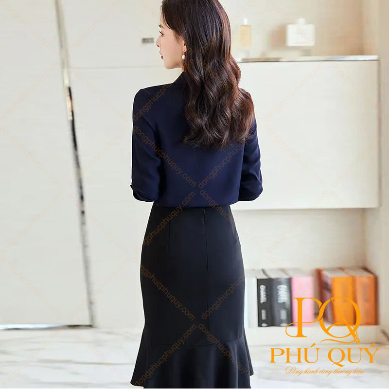 Đồng phục công sở nữ màu xanh coban