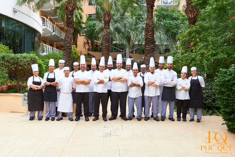 Dong-phuc-dau-bep-khach-san-1