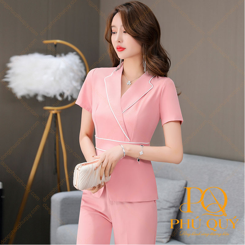 Đồng phục lễ tân spa