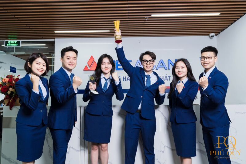 dong-phuc-nhan-vien-ngan-hang-9