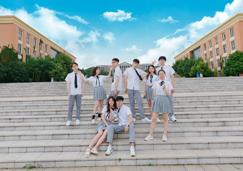 dong-phuc-o-viet-nam