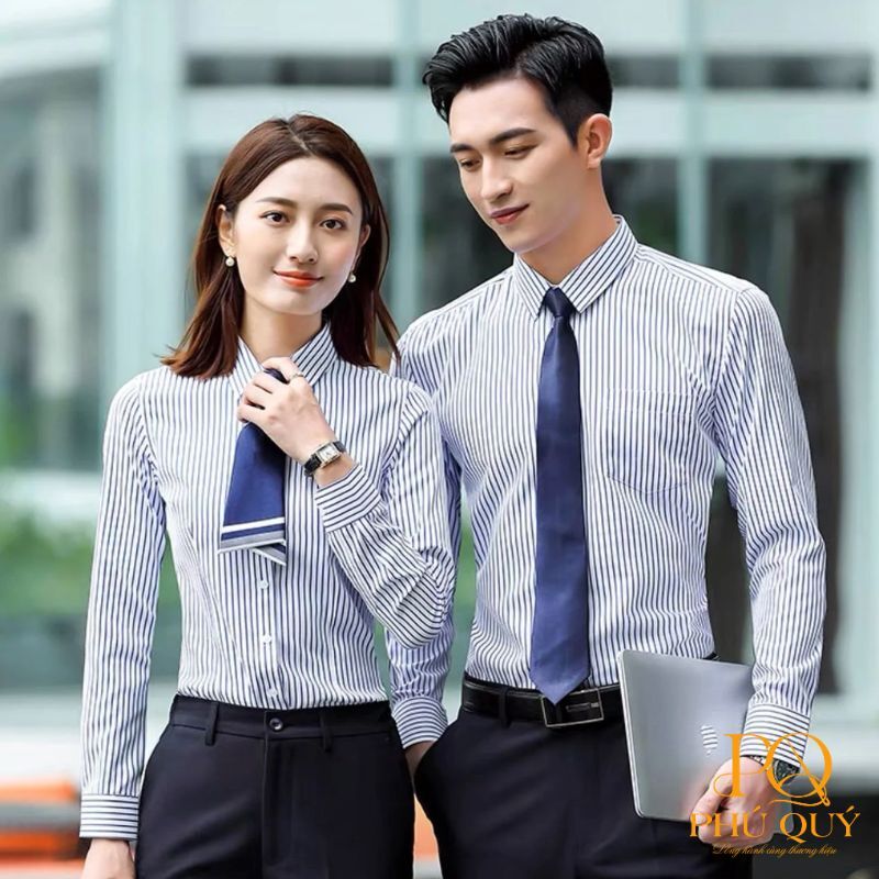 Dong-Phuc-Vang-cung-cap-dong-phuc-bao-gom-cong-so-nhom-va-dong-phuc-hoc-sinh