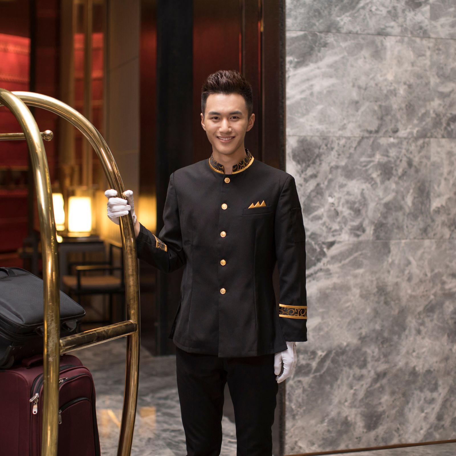 Đồng phục nhân viên hành lý khách sạn (Bellman, Doorman)