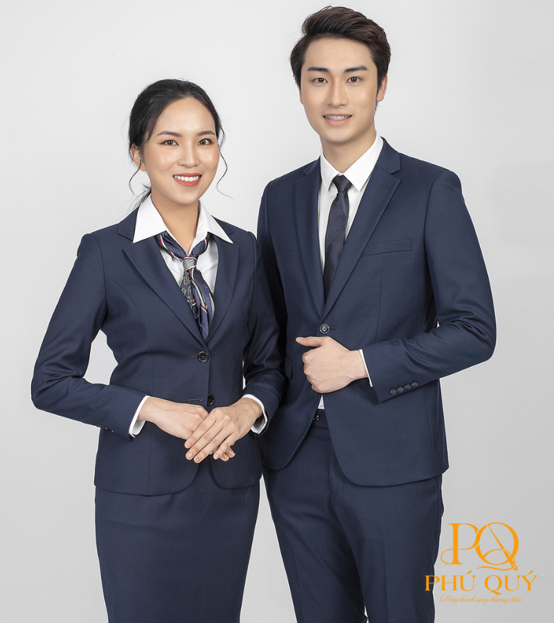 may-dong-phuc-hoc-mon-11