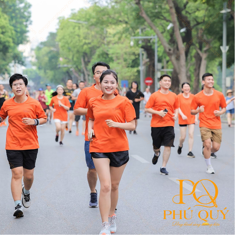 thiet-ke-ao-thun-dong-phuc-3