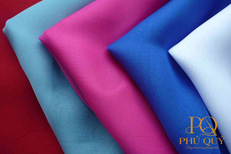 vai-rayon-co-loi-the-ve-muc-gia-canh-tranh